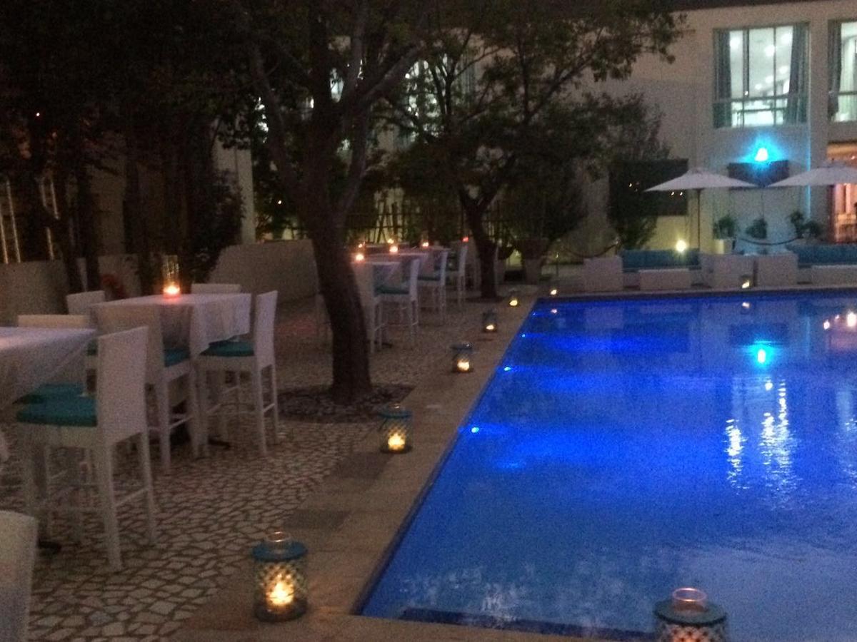 The Lakes Hotel & Conference Centre Benoni Esterno foto