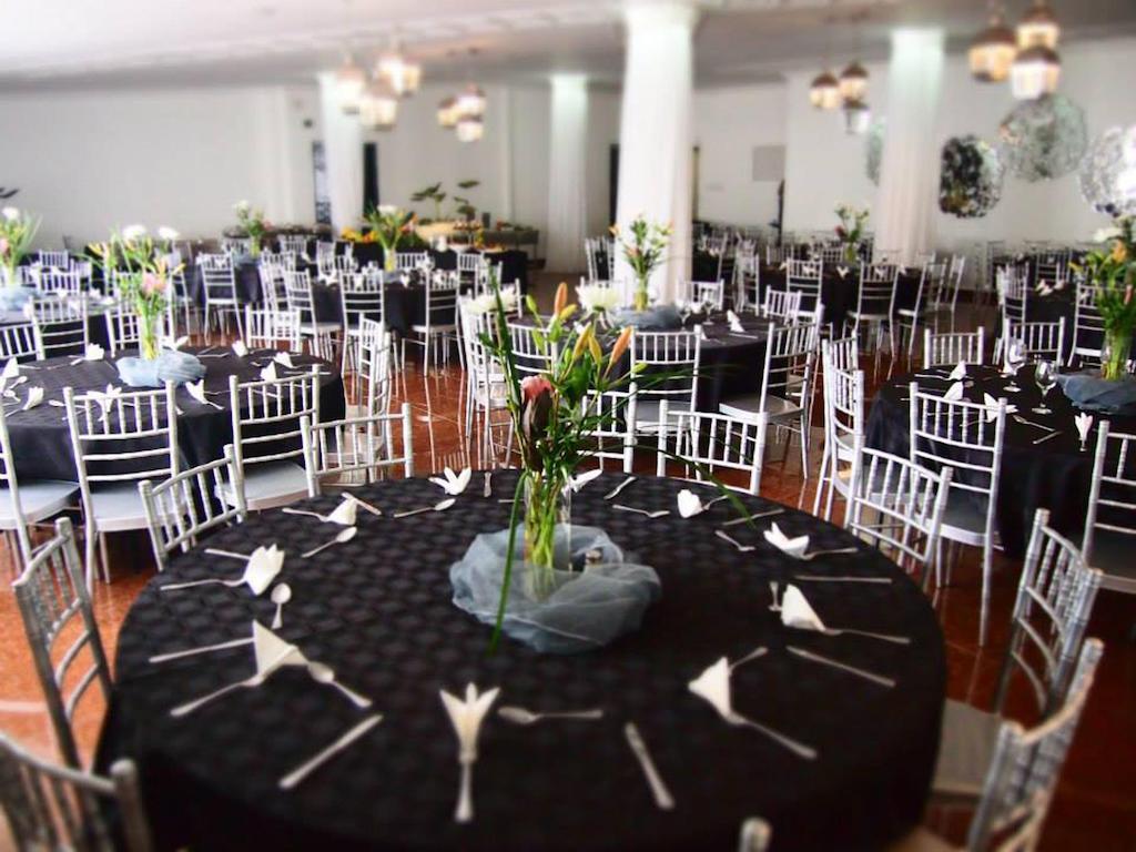 The Lakes Hotel & Conference Centre Benoni Esterno foto